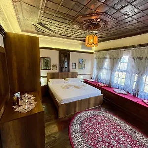 Restaurant & Semani Berat